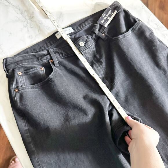 Abercrombie & Fitch 90s Straight Mid Rise Curve Love Jeans Women’s Size 32 SHORT - Picture 14 of 15